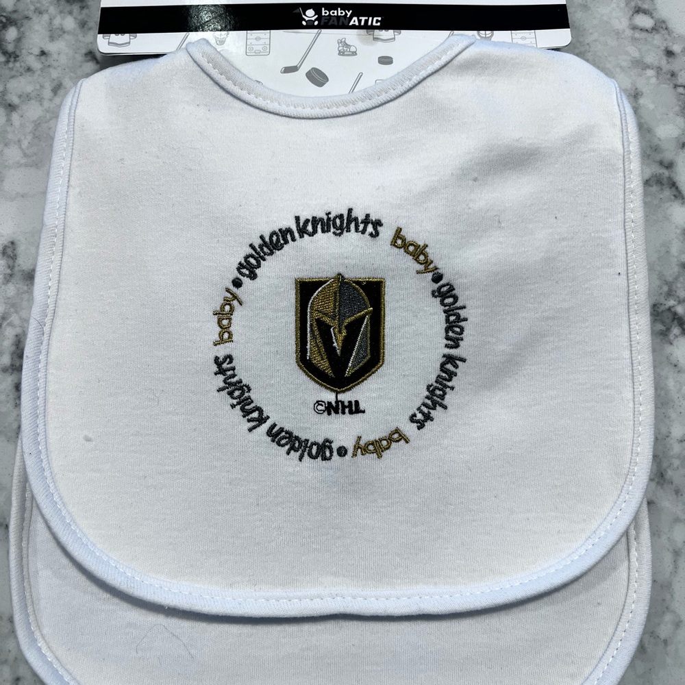 Set of 2 Vegas Golden Knights baby bib set NHL New - Picture 3 of 6